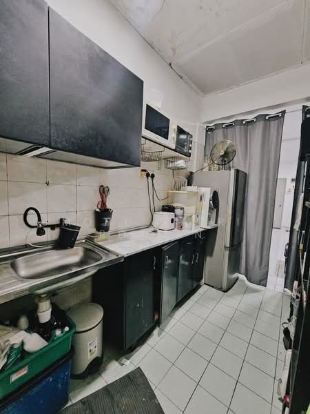Apartment for Sale at Pangsapuri Sri Kemuning - Mohd Nazri Roslan - PropertyGuru.com.my