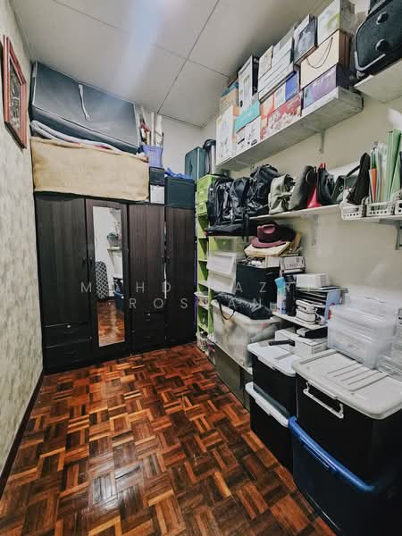 Apartment for Sale at Pangsapuri Sri Kemuning - Mohd Nazri Roslan - PropertyGuru.com.my