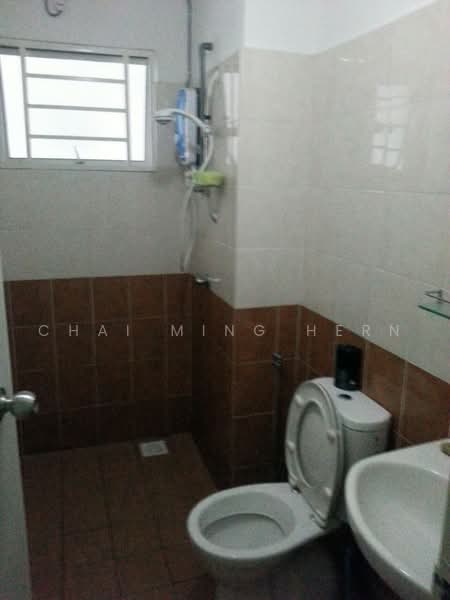 Kondominium untuk Disewa di Pearl Avenue - Chai Ming Hern - Bathroom - PropertyGuru.com.my
