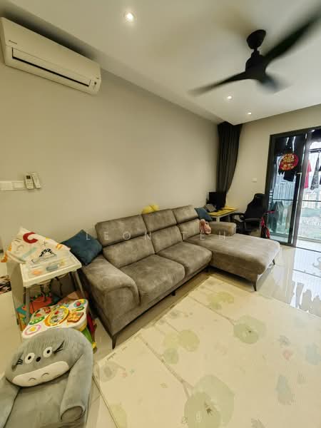 Service Residence for Sale at United Point (Residensi Berpadu) - Leon Teh - Living Room - PropertyGuru.com.my