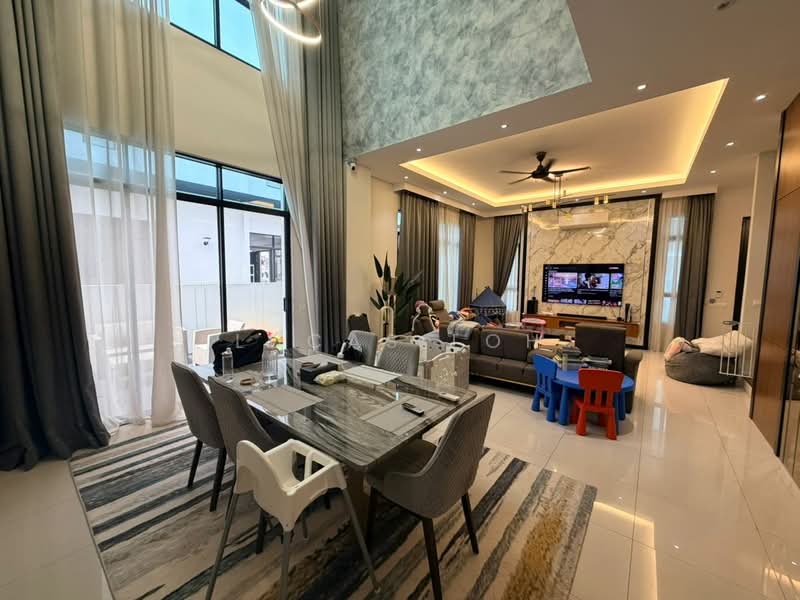 Bungalow House untuk Dijual di Eco Grandeur (Puncak Alam) - Lucas Loh - Living Room - PropertyGuru.com.my