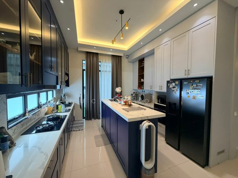 Bungalow House untuk Dijual di Eco Grandeur (Puncak Alam) - Lucas Loh - Kitchen - PropertyGuru.com.my