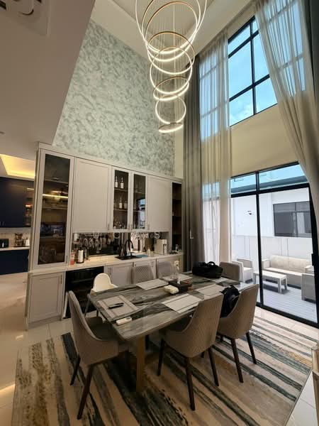 Bungalow House untuk Dijual di Eco Grandeur (Puncak Alam) - Lucas Loh - Dining Room - PropertyGuru.com.my