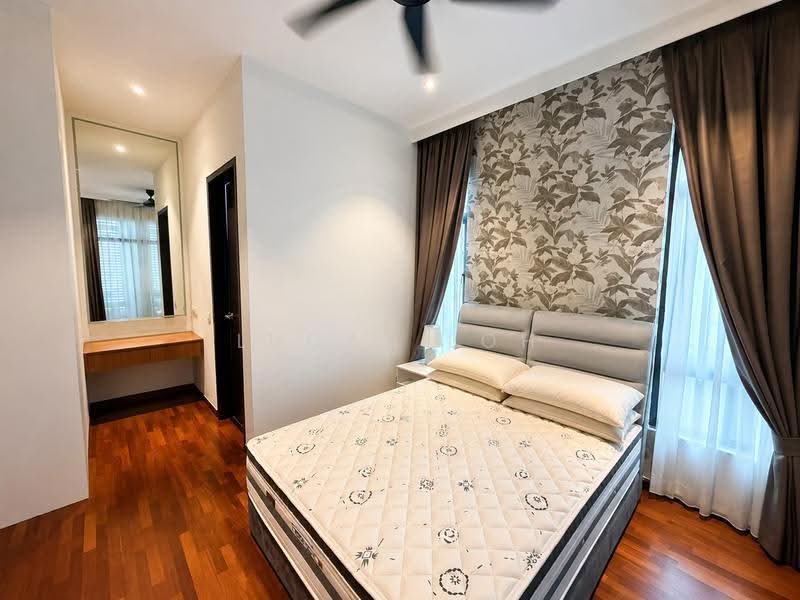 Rumah Banglo untuk Dijual di Eco Grandeur (Puncak Alam) - Lucas Loh - Bedroom - PropertyGuru.com.my
