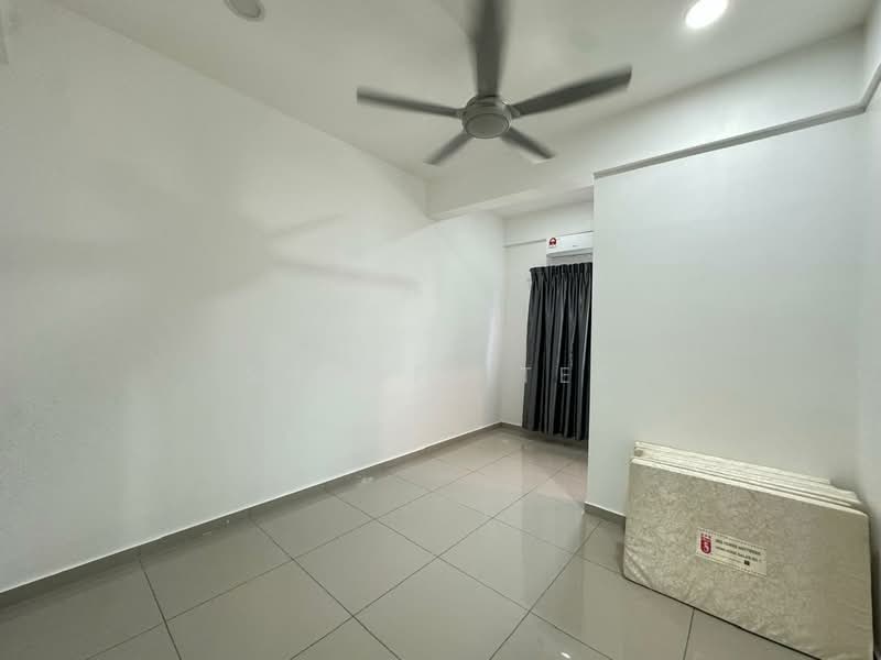 2-storey Terraced House for Sale in Taman Pura Kencana (Batu Pahat) - Shanel Tee - Bedroom - PropertyGuru.com.my