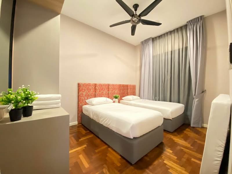 Kediaman Servis untuk Dijual di Vista Residences - Kim L. Law - Bedroom - PropertyGuru.com.my