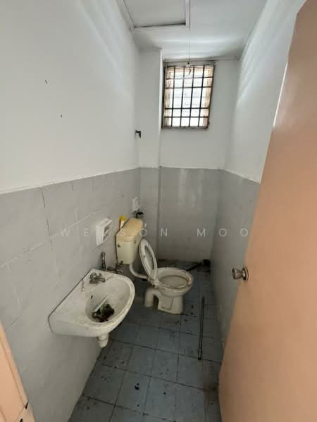 Rumah Teres 2-Tingkat untuk Dijual di Ukay Bistari (Ulu Kelang) - Welson Moo - Bathroom - PropertyGuru.com.my