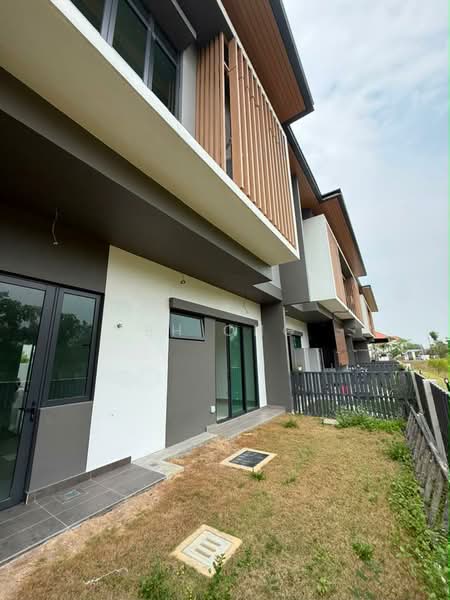 Bungalow House untuk Disewa di Cyberjaya (Selangor) - BH Ong - Exterior - PropertyGuru.com.my