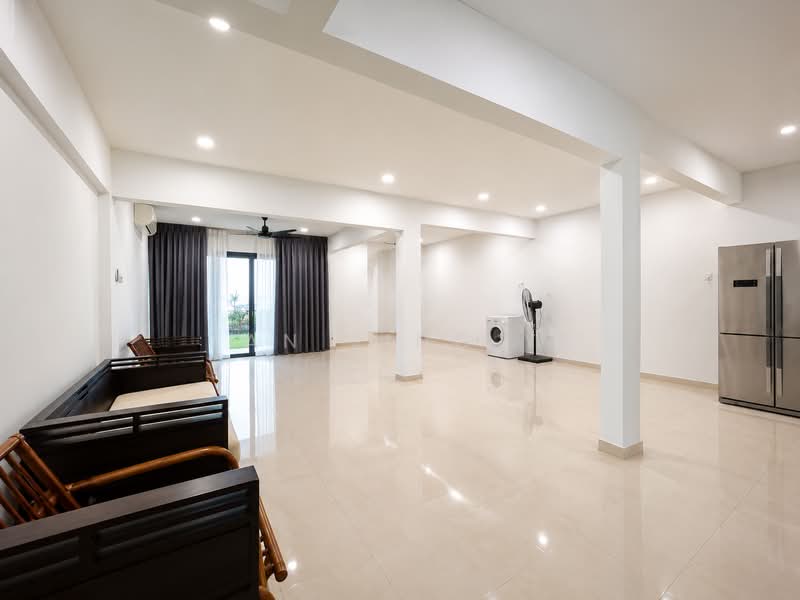 Bungalow House untuk Dijual di Gelugor (Penang) - Tan Jing Yi - Living Room - PropertyGuru.com.my