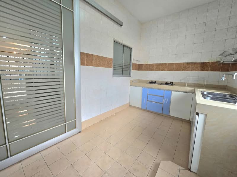2-storey Terraced House for Sale in Tampoi (Johor) - Albert Liew - Kitchen - PropertyGuru.com.my
