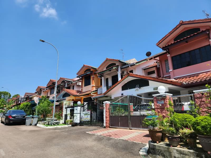 2-storey Terraced House for Sale in Tampoi (Johor) - Albert Liew - PropertyGuru.com.my