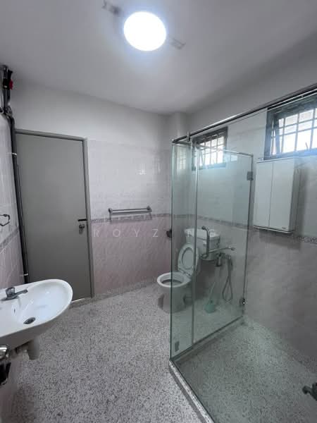 2-storey Terraced House for Rent in Taman Mount Austin (Tebrau) - Royz Ng - Bathroom - PropertyGuru.com.my