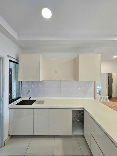 Condominium for Sale at TRI PINNACLE - Marcus Sim - Kitchen - PropertyGuru.com.my