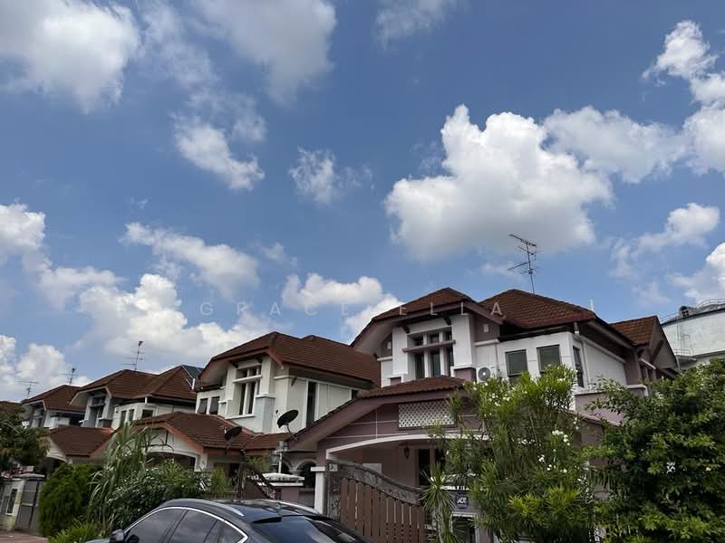 Rumah Berkembar untuk Dijual di Taman Mount Austin (Tebrau) - Grace Ella - PropertyGuru.com.my