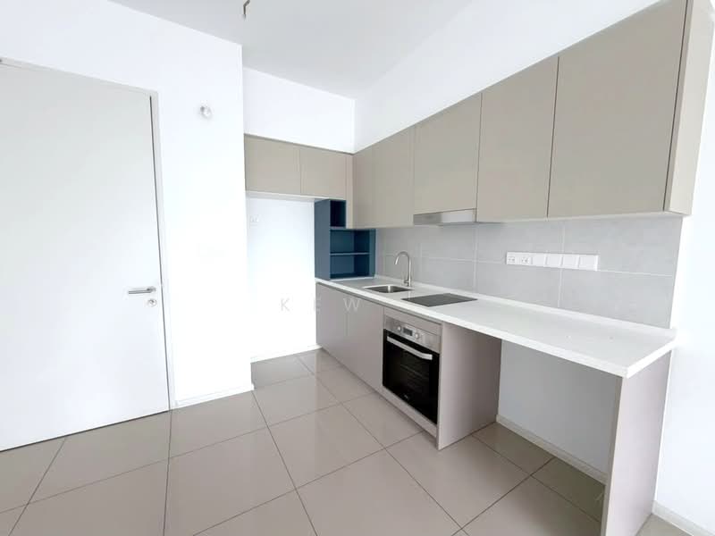 Kediaman Servis untuk Disewa di Residensi Estetik 8 (Est8) - Kew . - Kitchen - PropertyGuru.com.my