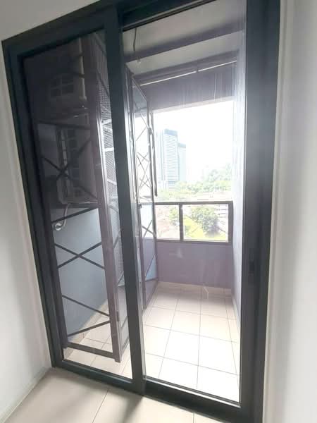 Kediaman Servis untuk Disewa di Residensi Estetik 8 (Est8) - Kew . - PropertyGuru.com.my