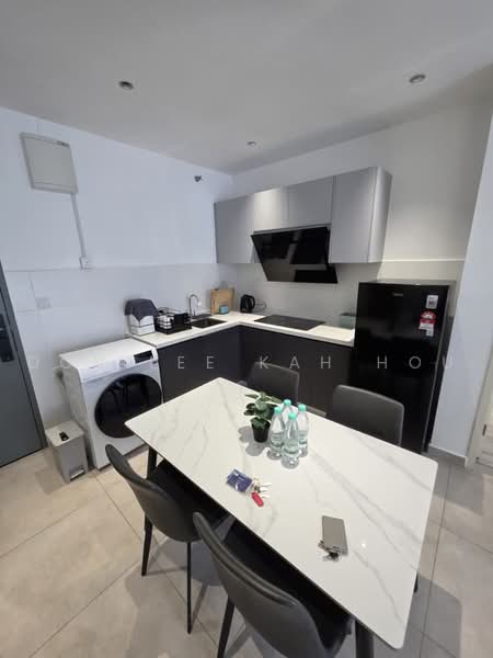 Kediaman Servis untuk Dijual di Meta City - Don Lee Kah Hou - Kitchen - PropertyGuru.com.my