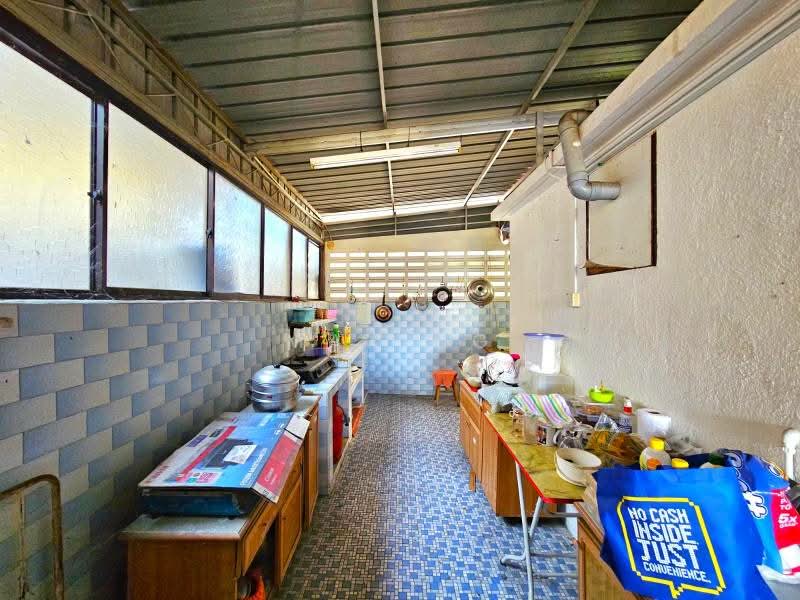 Semi-Detached House for Sale in Jelutong (Penang) - Max Ng - Kitchen - PropertyGuru.com.my