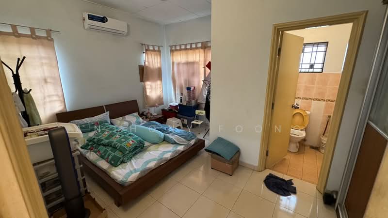 Semi-Detached House for Sale in Seri Aman Heights (Sungai Buloh) - Anthony Foong - Bedroom - PropertyGuru.com.my