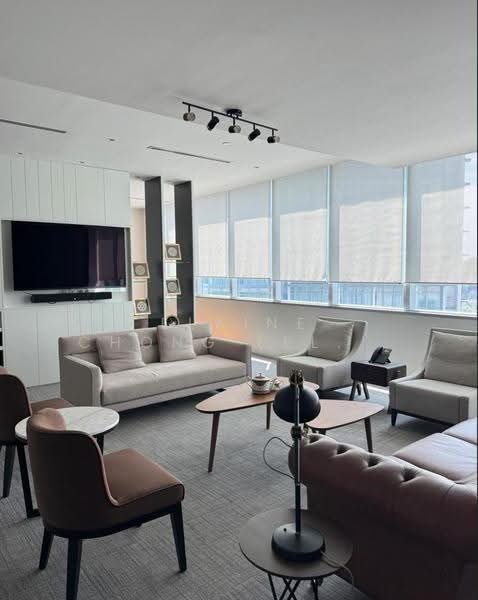 Pejabat untuk Disewa di Damansara Heights (Kuala Lumpur) - Elaine Chong (Elle) - Living Room - PropertyGuru.com.my