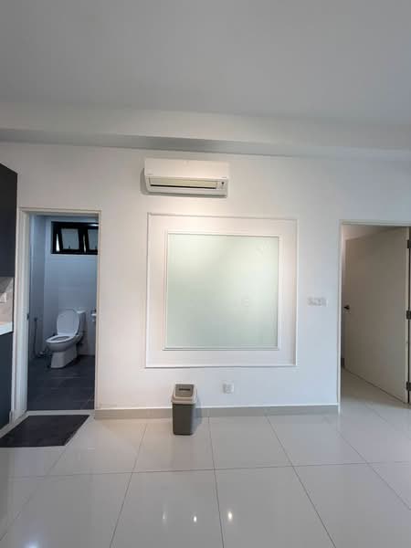 Service Residence for Sale at Meridin Suites @ The Meridin - Yucong . - Bathroom - PropertyGuru.com.my
