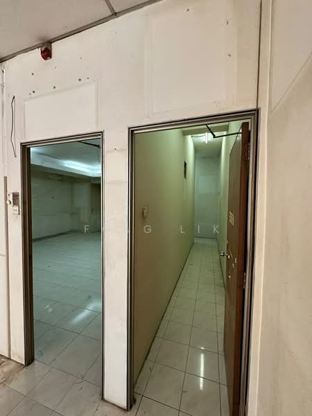 Kedai untuk Disewa di Permas Jaya (Johor) - Fong Lik - Interior - PropertyGuru.com.my