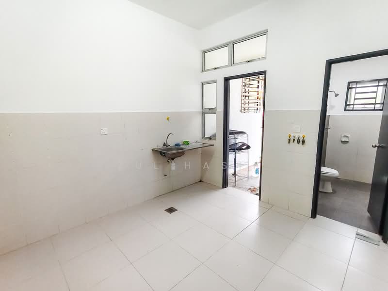Semi-Detached House for Sale in Shah Alam (Selangor) - Zul Hasif - PropertyGuru.com.my