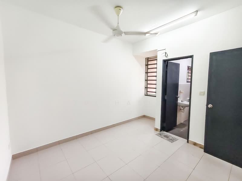 Semi-Detached House for Sale in Shah Alam (Selangor) - Zul Hasif - PropertyGuru.com.my