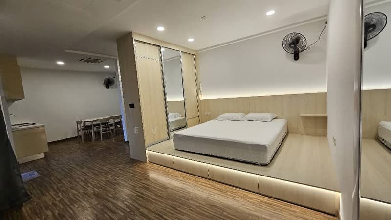 Kediaman Servis untuk Disewa di SOHO @ Zetapark - Eva Yap - Bedroom - PropertyGuru.com.my