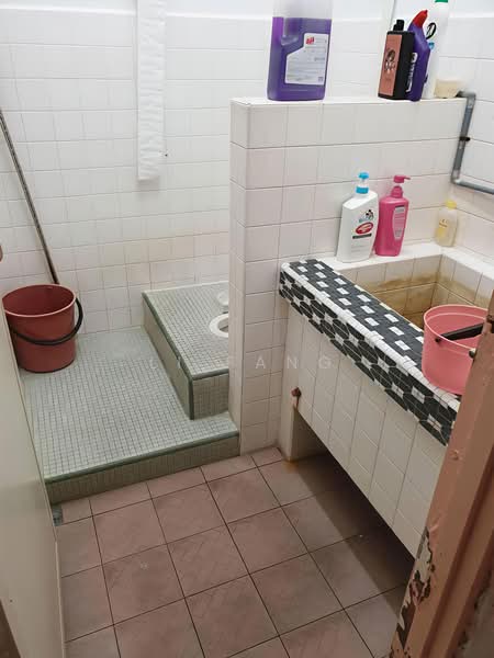 Rumah Berkembar untuk Dijual di Ayer Itam (Penang) - Li Fang - Bathroom - PropertyGuru.com.my