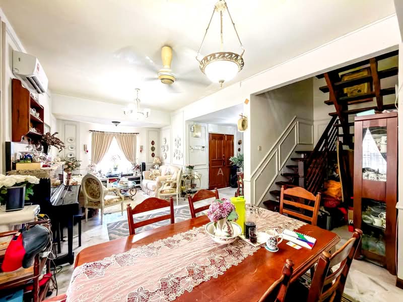 2-storey Terraced House for Sale in Usj 1 (Subang Jaya) - Akmal Adam - Living Room - PropertyGuru.com.my