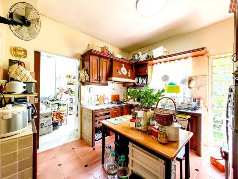2-storey Terraced House for Sale in Usj 1 (Subang Jaya) - Akmal Adam - Kitchen - PropertyGuru.com.my