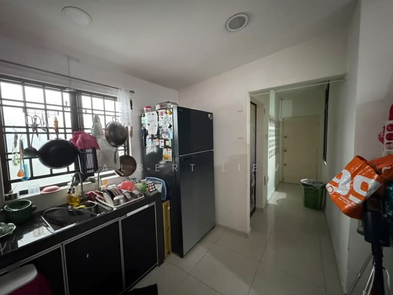 Rumah Berkembar untuk Dijual di Masai (Johor) - Albert Liew - Kitchen - PropertyGuru.com.my