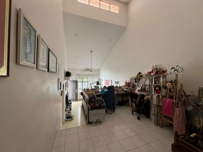 Rumah Berkembar untuk Dijual di Masai (Johor) - Albert Liew - Study - PropertyGuru.com.my