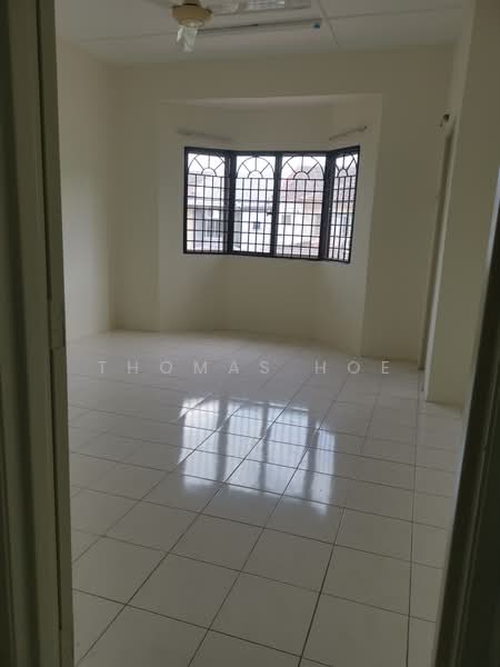 Rumah Teres 2-Tingkat untuk Disewa di Seri Kembangan (Selangor) - Thomas Hoe - Bedroom - PropertyGuru.com.my