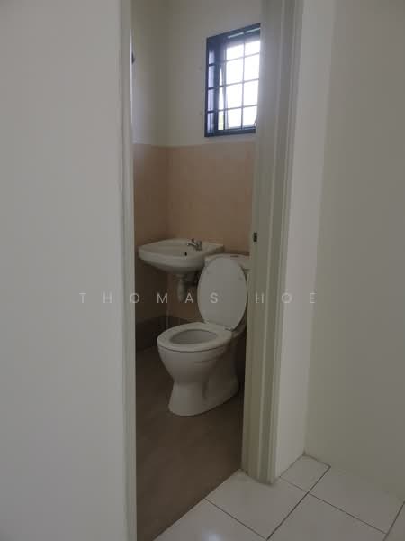 Rumah Teres 2-Tingkat untuk Disewa di Seri Kembangan (Selangor) - Thomas Hoe - Bathroom - PropertyGuru.com.my