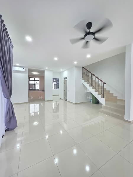 2-storey Terraced House for Rent in Taman Ekoflora (Johor Bahru) - Peggie Chua - Living Room - PropertyGuru.com.my