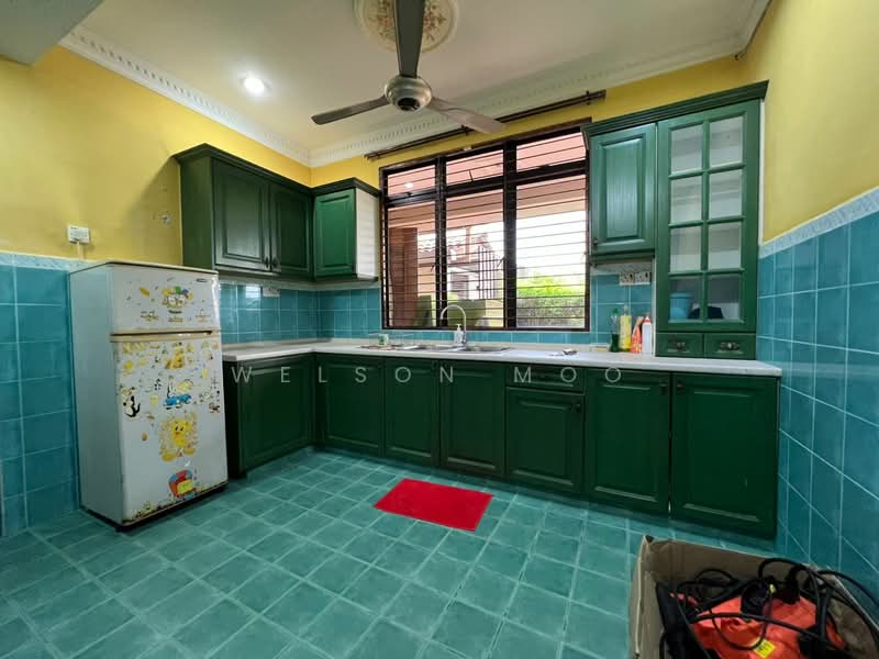 Rumah Teres 2-Tingkat untuk Dijual di Ukay Bistari (Ulu Kelang) - Welson Moo - Kitchen - PropertyGuru.com.my