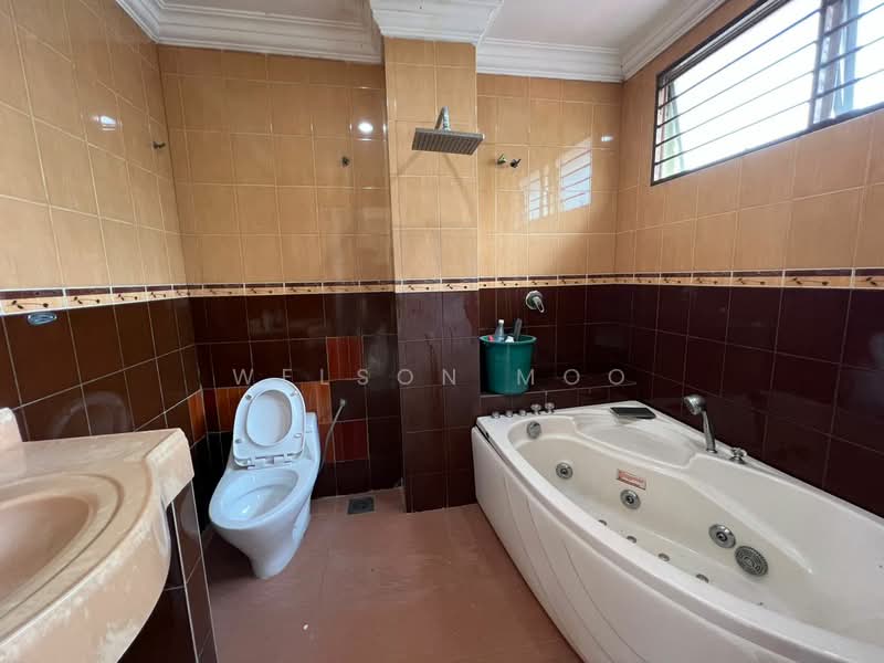 Rumah Teres 2-Tingkat untuk Dijual di Ukay Bistari (Ulu Kelang) - Welson Moo - Bathroom - PropertyGuru.com.my