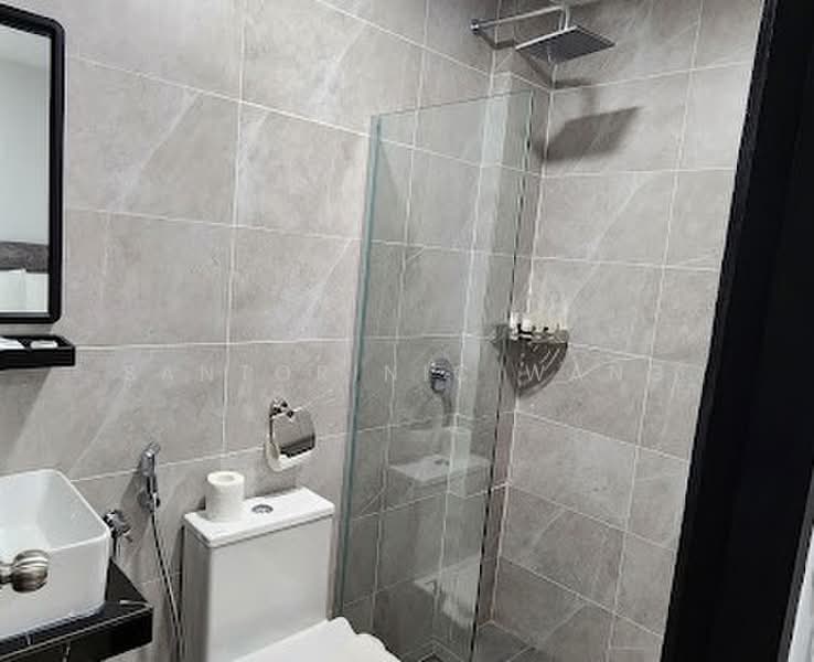 Hotel / Resort for Sale in Taman Pelangi (Johor Bahru) - Santorinic Wang - Bathroom - PropertyGuru.com.my