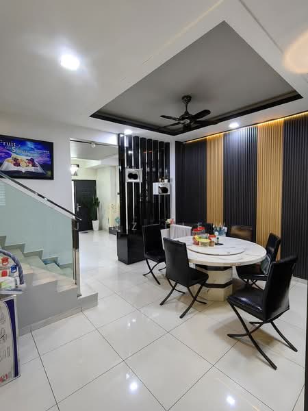 Rumah Teres 2-Tingkat untuk Dijual di Ulu Tiram (Johor) - Junz Liew - Dining Room - PropertyGuru.com.my