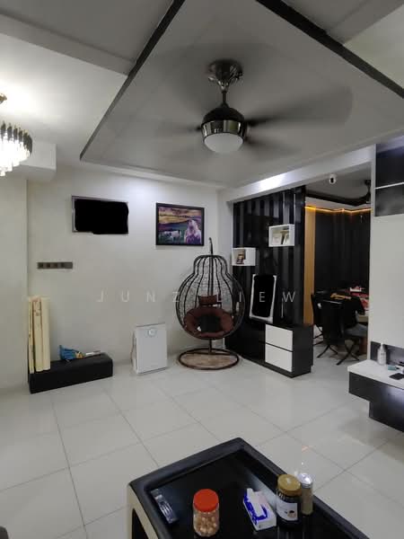 Rumah Teres 2-Tingkat untuk Dijual di Ulu Tiram (Johor) - Junz Liew - Living Room - PropertyGuru.com.my