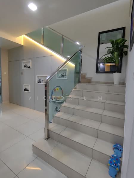 Rumah Teres 2-Tingkat untuk Dijual di Taman Dato' Chellam (Ulu Tiram) - Victor Lim - PropertyGuru.com.my