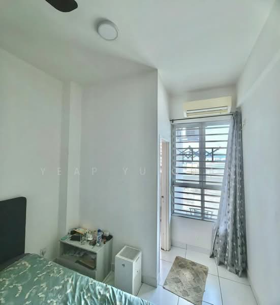 Condominium for Sale at Elit Heights @ Bayan City - Yeap Yu Quan - Bedroom - PropertyGuru.com.my