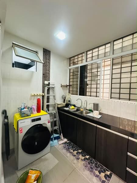 Service Residence for Rent at Fortune Avenue - Eva Chun - Kitchen - PropertyGuru.com.my