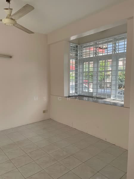 Townhouse for Sale in Taman Tunas Muda (Sungai Ara) - Ms Chang - Interior - PropertyGuru.com.my