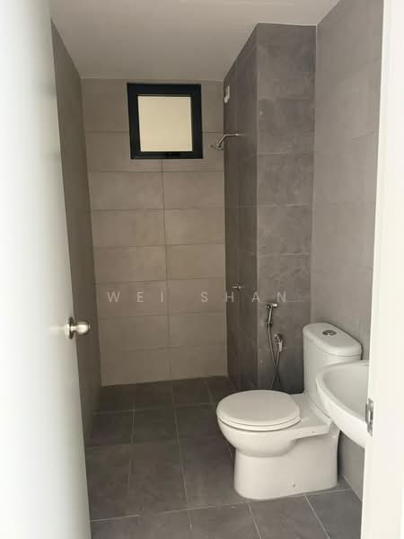 Kediaman Servis untuk Disewa di M Astra - Wei Shan - Bathroom - PropertyGuru.com.my
