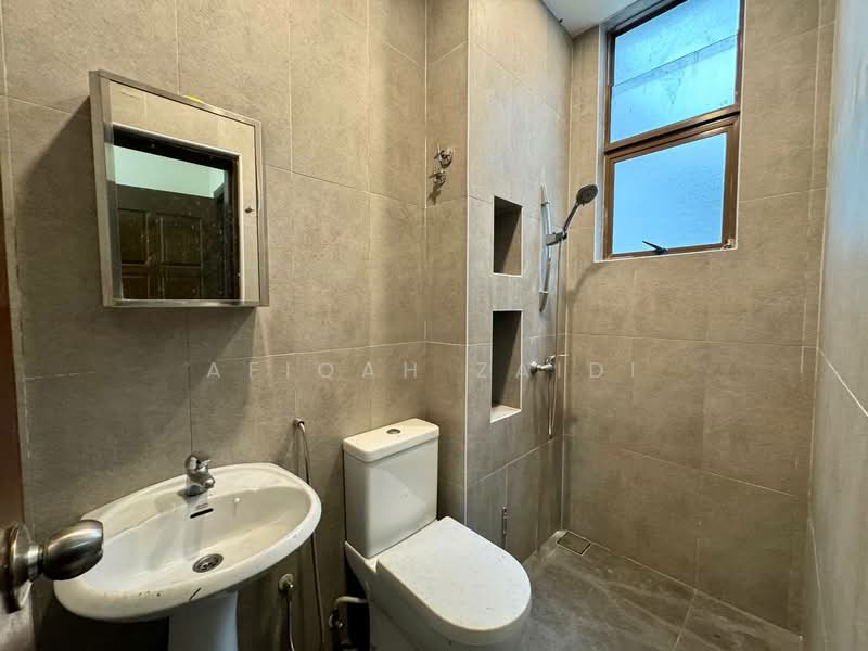 Rumah Teres 2-Tingkat untuk Dijual di Bukit Jelutong (Shah Alam) - Afiqah zaidi - Bathroom - PropertyGuru.com.my