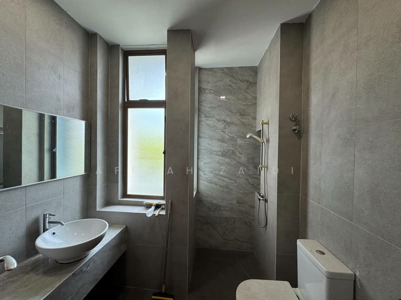Rumah Teres 2-Tingkat untuk Dijual di Bukit Jelutong (Shah Alam) - Afiqah zaidi - Bathroom - PropertyGuru.com.my