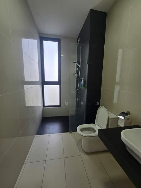 Pangsapuri untuk Dijual di Eco Nest @ Eco Botanic - John Sia - Bathroom - PropertyGuru.com.my